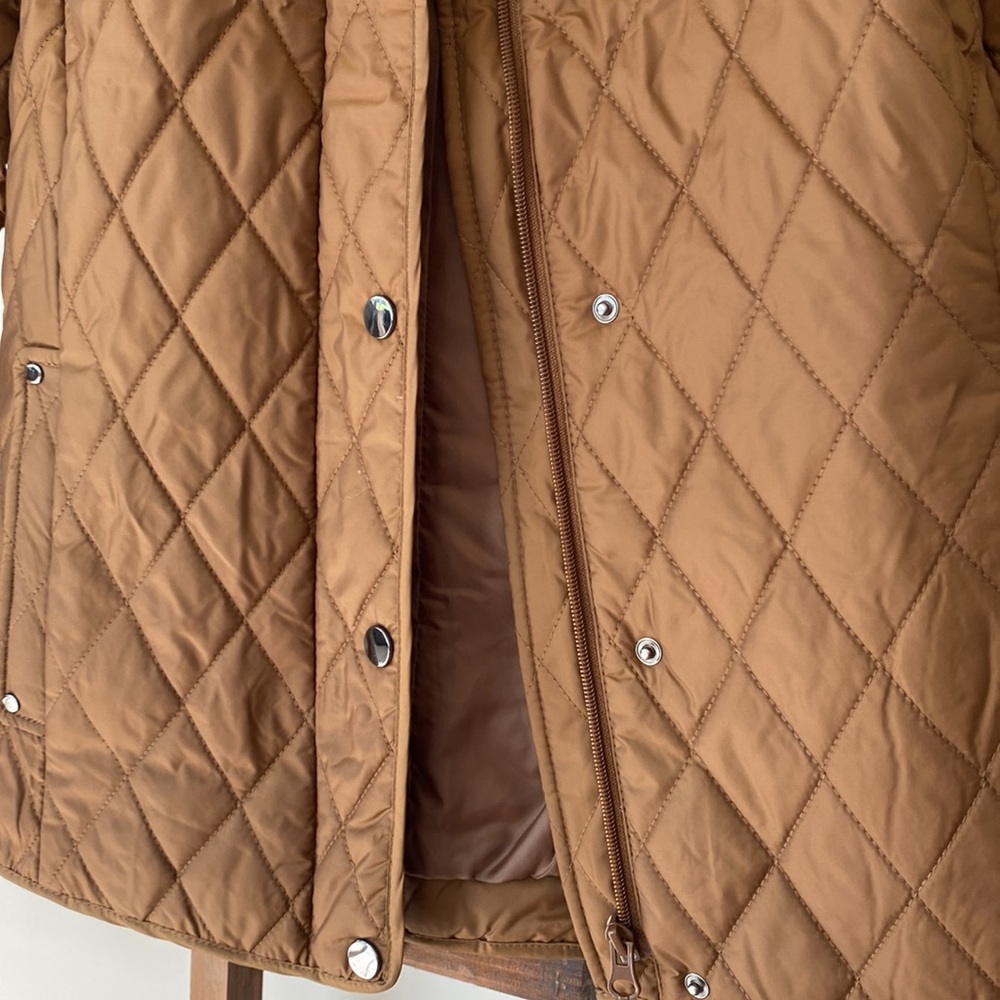 Quilted Jacket - Picture 4 of 5